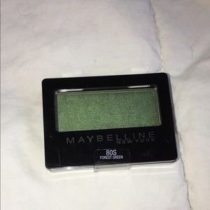 Maybelline green eyeshadow